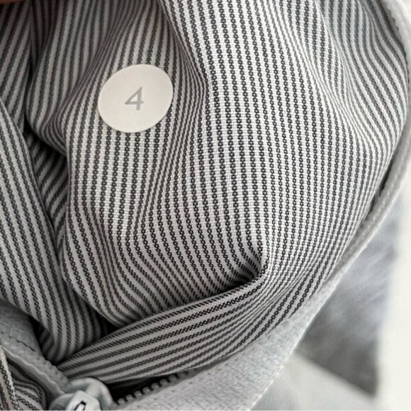 Lululemon Devi Dance Studio Pant White Grey Striped Size 4 Women’s 32” Mid Rise - Picture 8 of 12